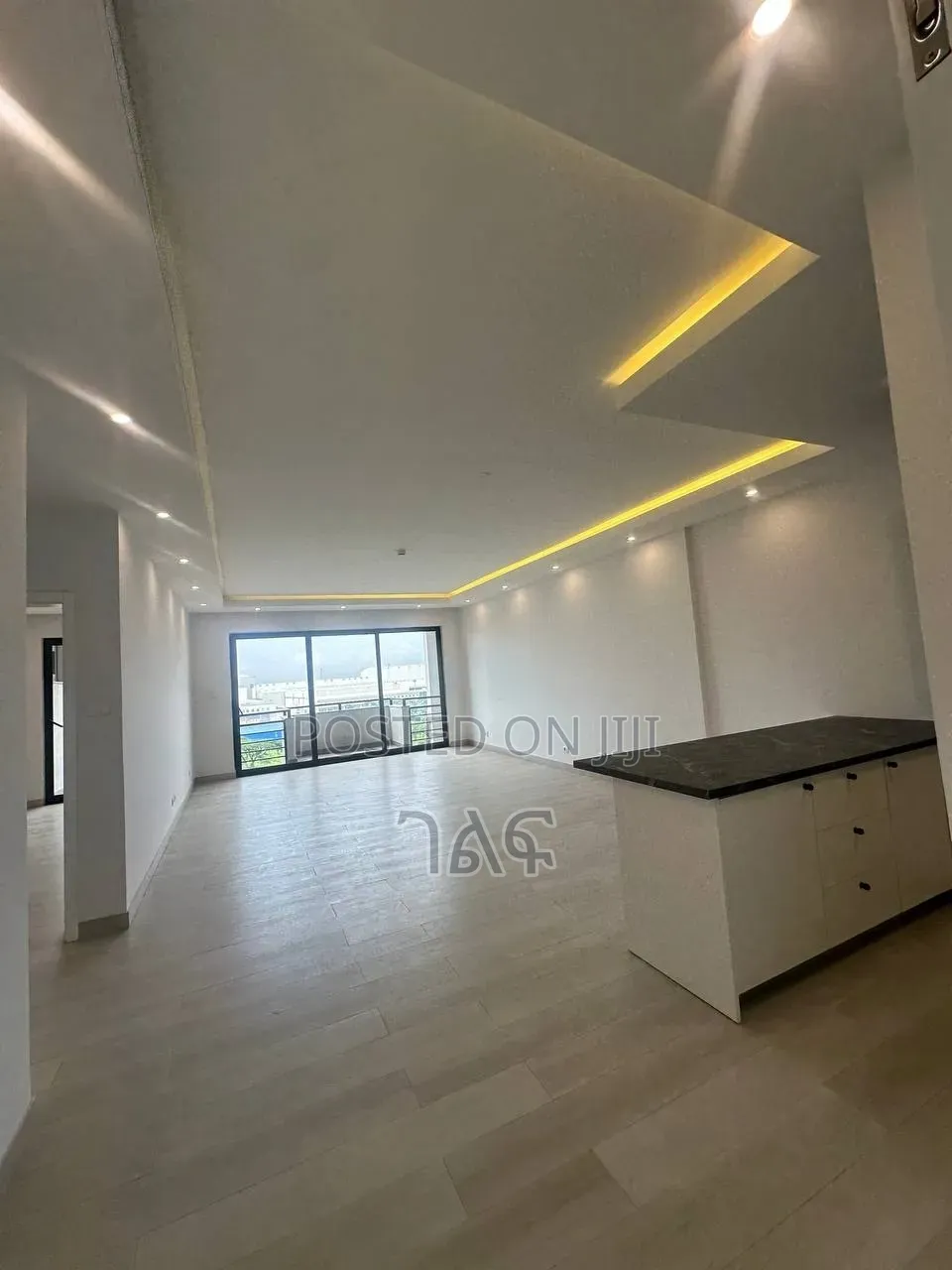 3bdrm Apartment in የሚሸጥ ቅንጡ አፓርትመንት ፒያሳ, Bole for sale