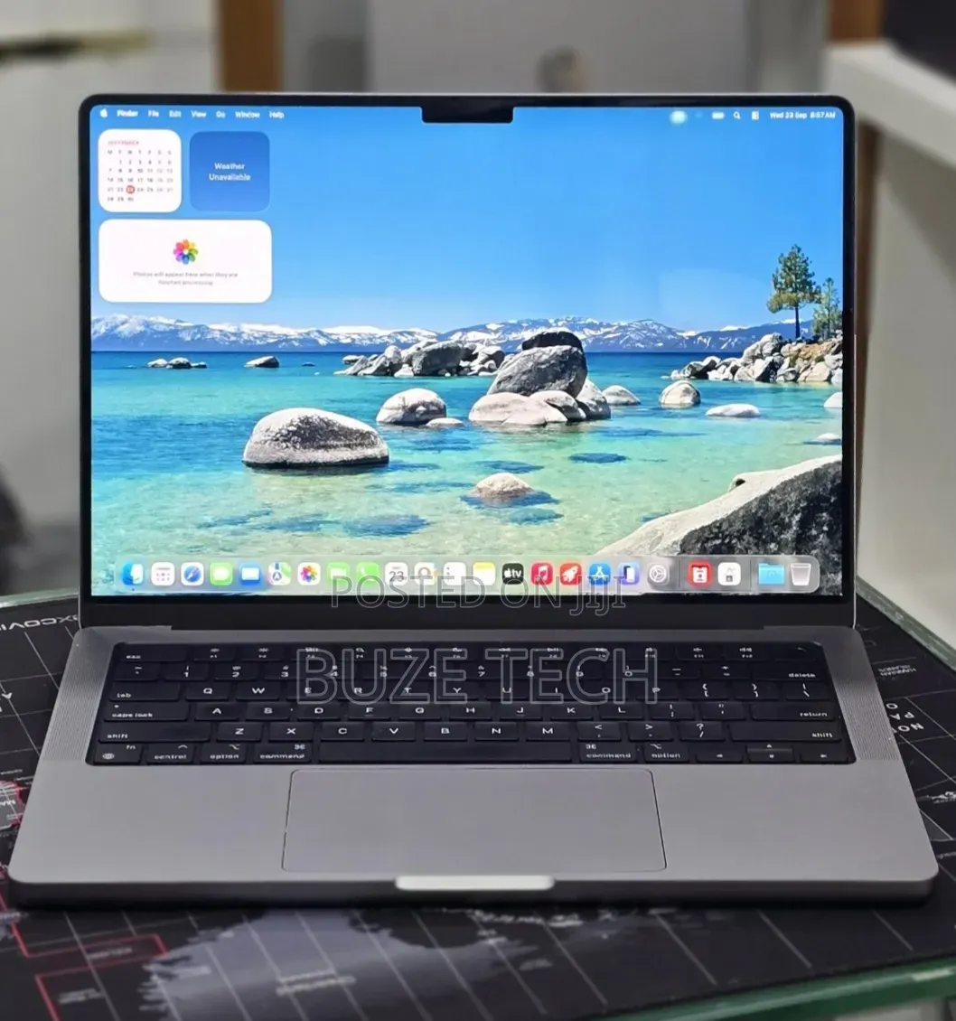 New Laptop Apple MacBook Pro 2021 M1 32GB Apple M1 Pro SSD 512GB