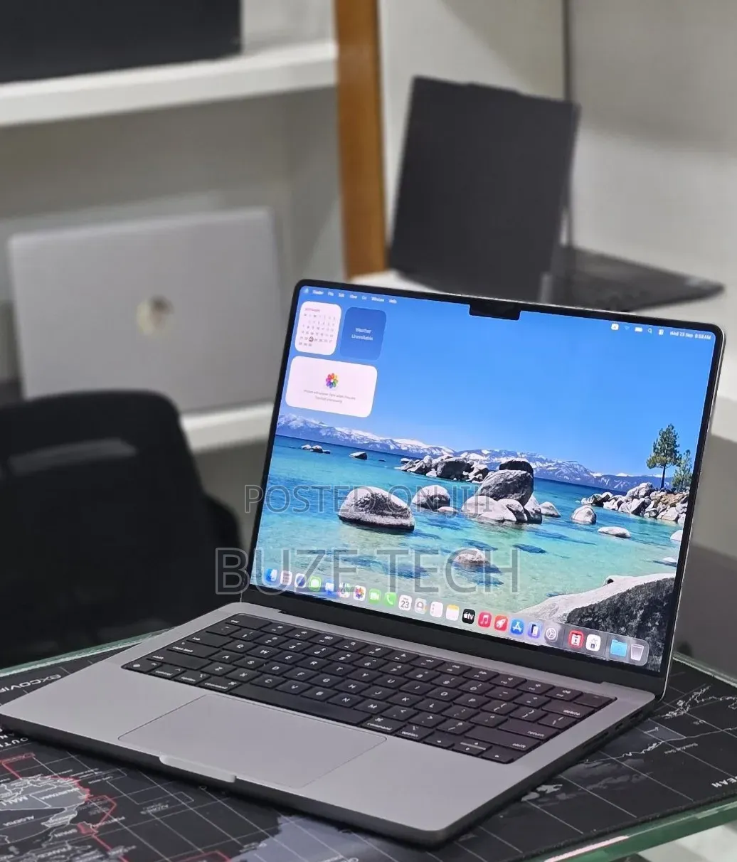 New Laptop Apple MacBook Pro 2021 M1 32GB Apple M1 Pro SSD 512GB