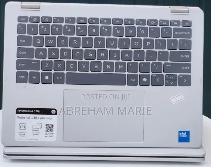 New Laptop HP OmniBook 5 Flip 16GB Intel Core 7 SSD 512GB