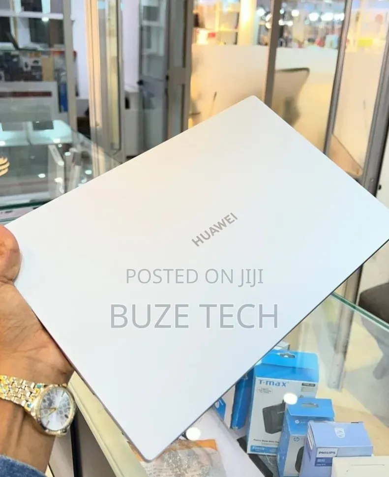 New Laptop Huawei 16GB Intel Core i7 SSD 512GB