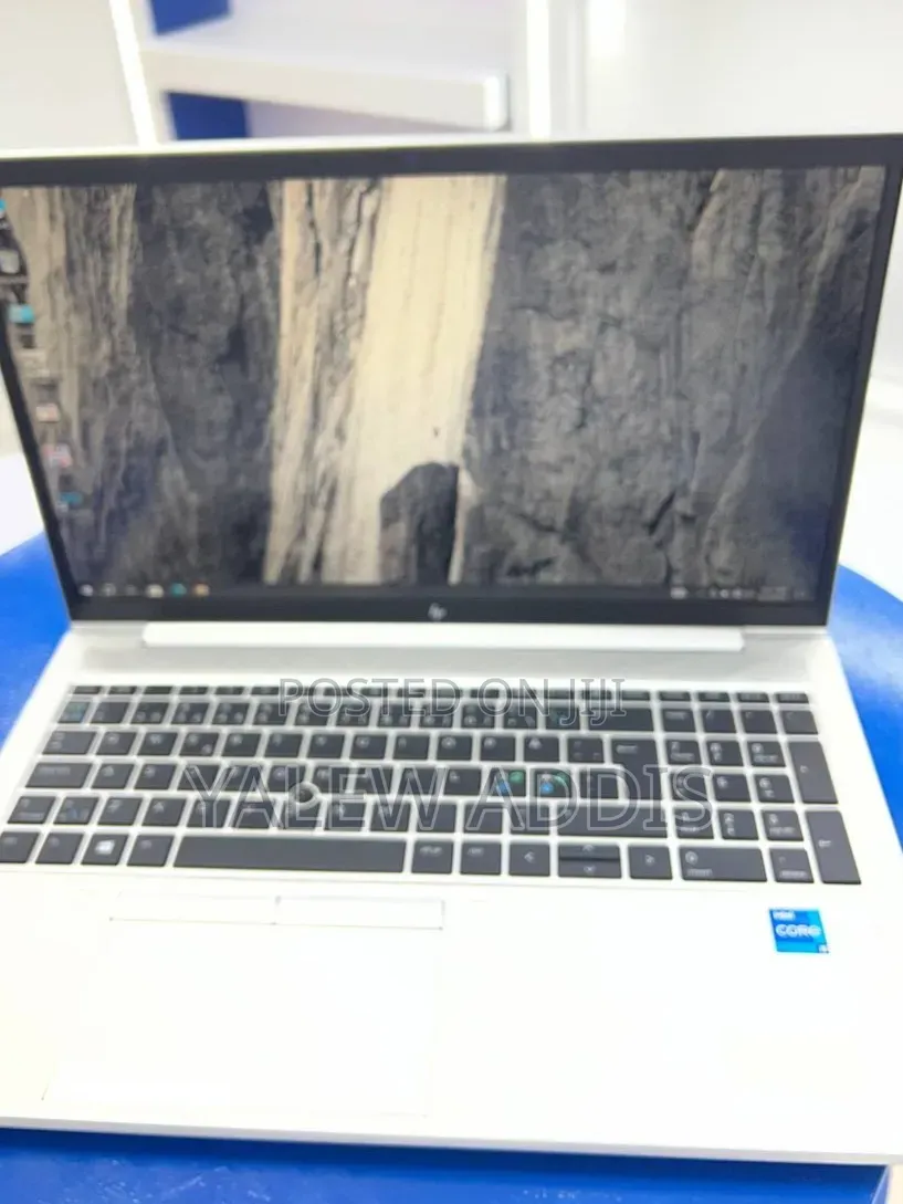 New Laptop HP EliteBook 850 G8 16GB Intel Core i5 SSD 512GB