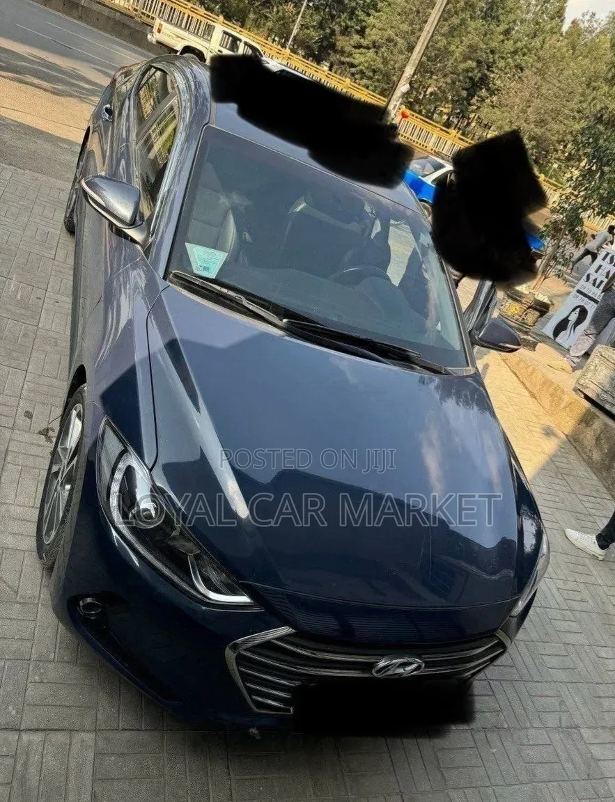 Hyundai Avante 2017 Gray
