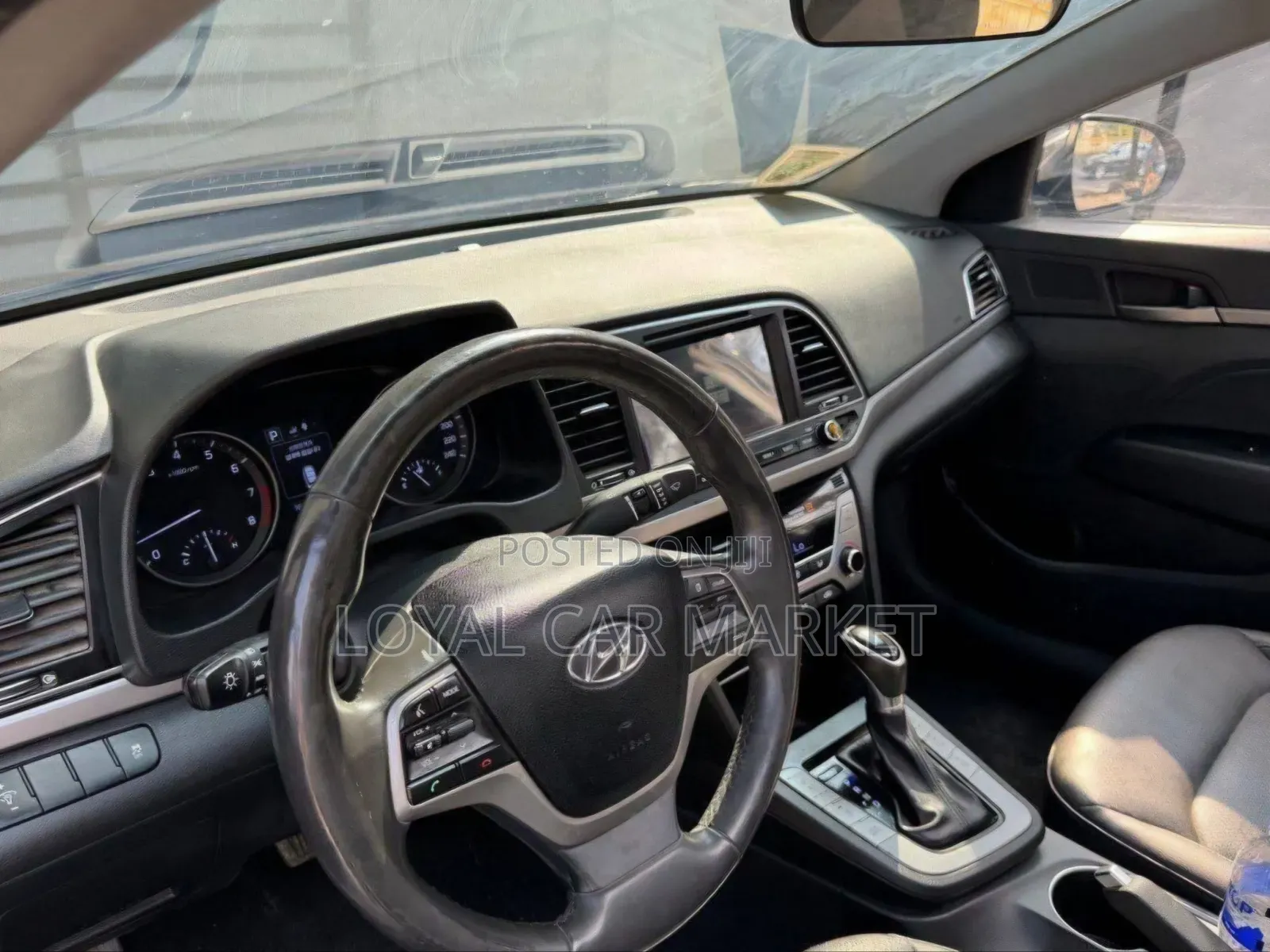 Hyundai Avante 2017 Gray