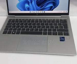 New Laptop HP EliteBook 830 G9 16GB Intel Core i5 SSD 512GB