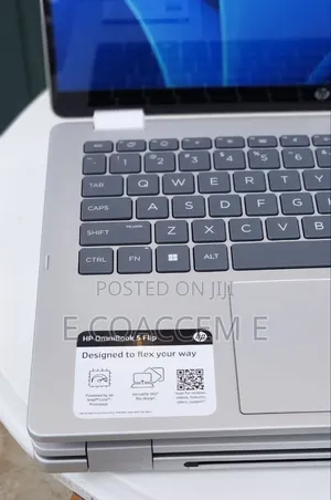 New Laptop HP 16GB Intel Core 7 SSD 512GB