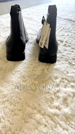 Black Boots