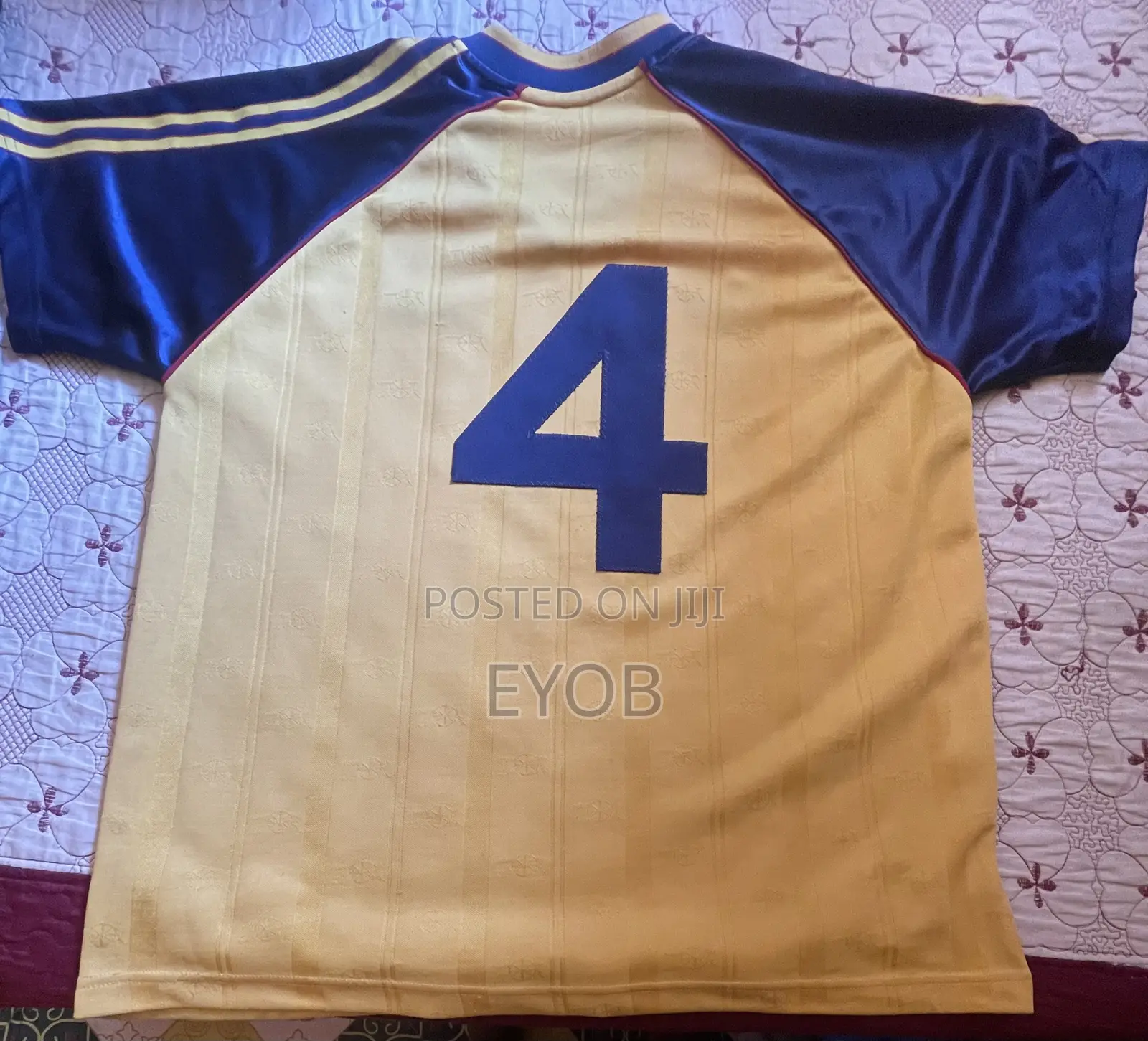 Arsenal Old Jersey