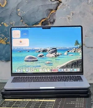 New Laptop Apple MacBook Pro 2024 M4 8GB Apple M4 SSD 256GB
