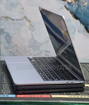 New Laptop Apple MacBook Pro 2024 M4 8GB Apple M4 SSD 256GB