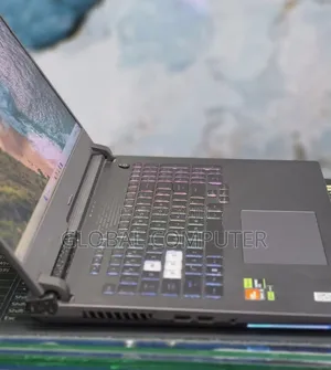 New Laptop Asus ROG Strix G17 16GB AMD Ryzen 9 SSD 1T