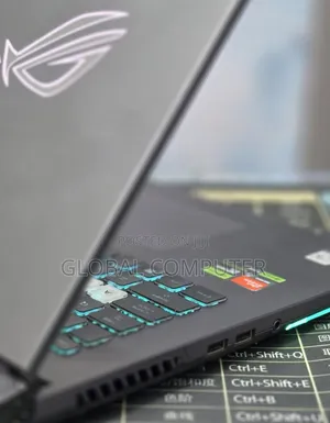 New Laptop Asus ROG Strix G17 16GB AMD Ryzen 9 SSD 1T