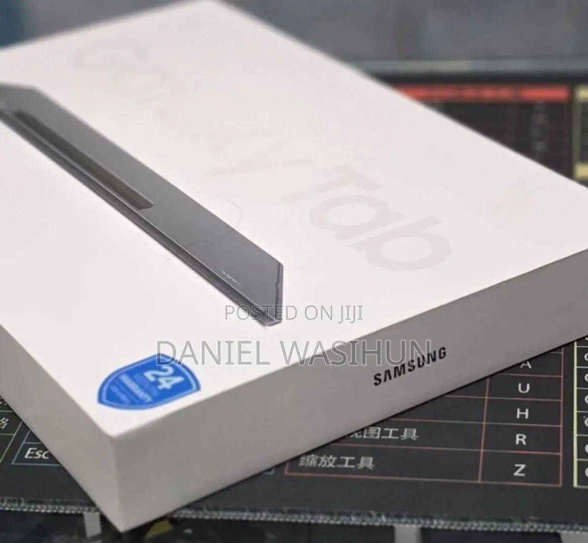 New Laptop Samsung 12GB SSD 256GB