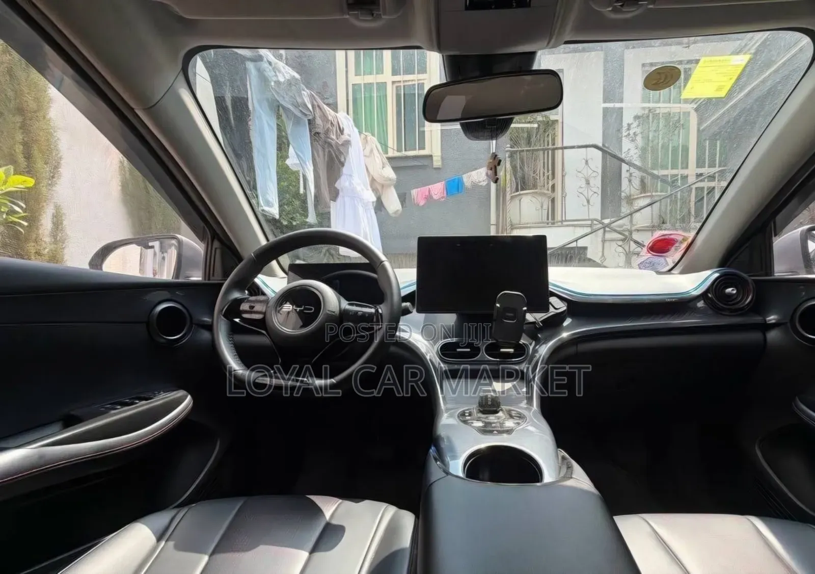 BYD E2 43 kWh 94 hp FWD 2025 Gray