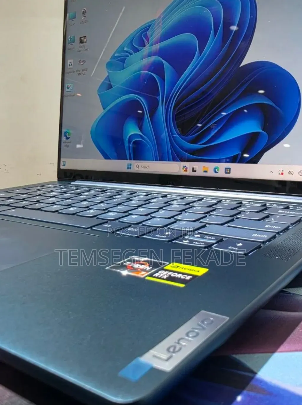 New Laptop Lenovo Yoga 700 16GB Intel Core Ultra 7 SSD 512GB