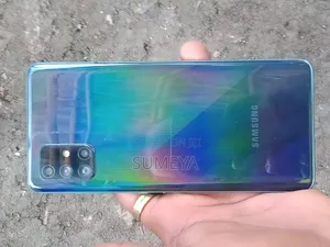 New Samsung Galaxy A71 5G 128 GB Blue
