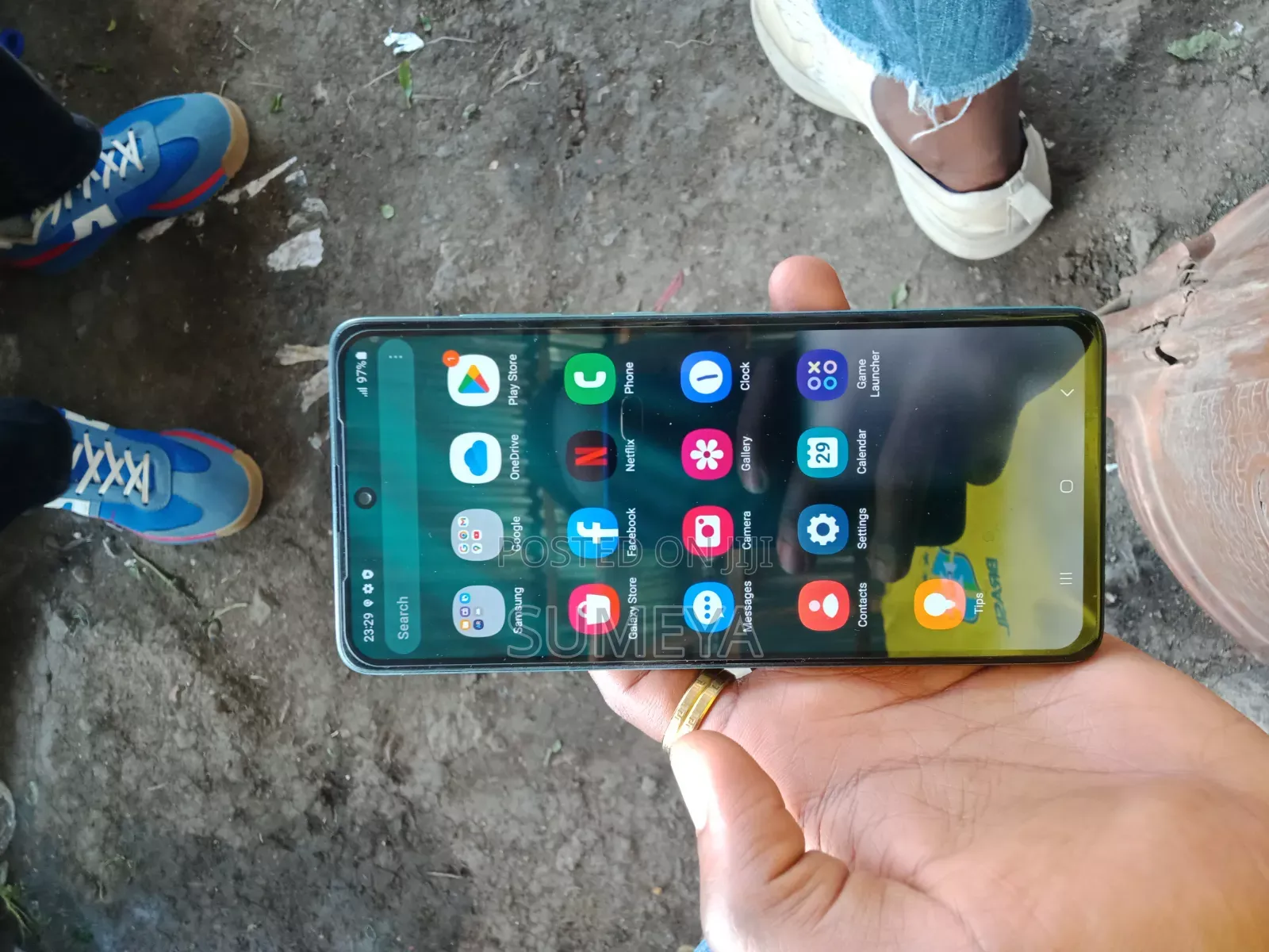 New Samsung Galaxy A71 5G 128 GB Blue