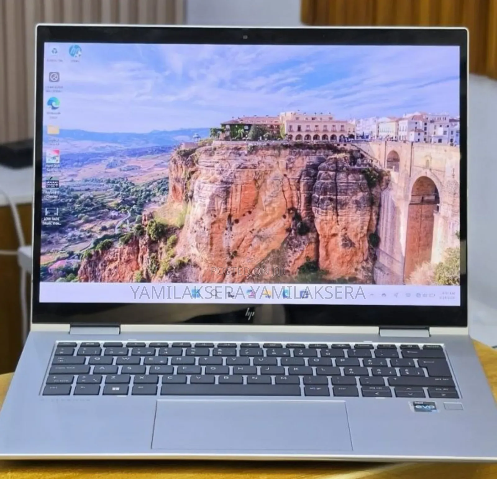 New Laptop HP EliteBook x360 1040 G10 16GB Intel Core i7 SSD 512GB