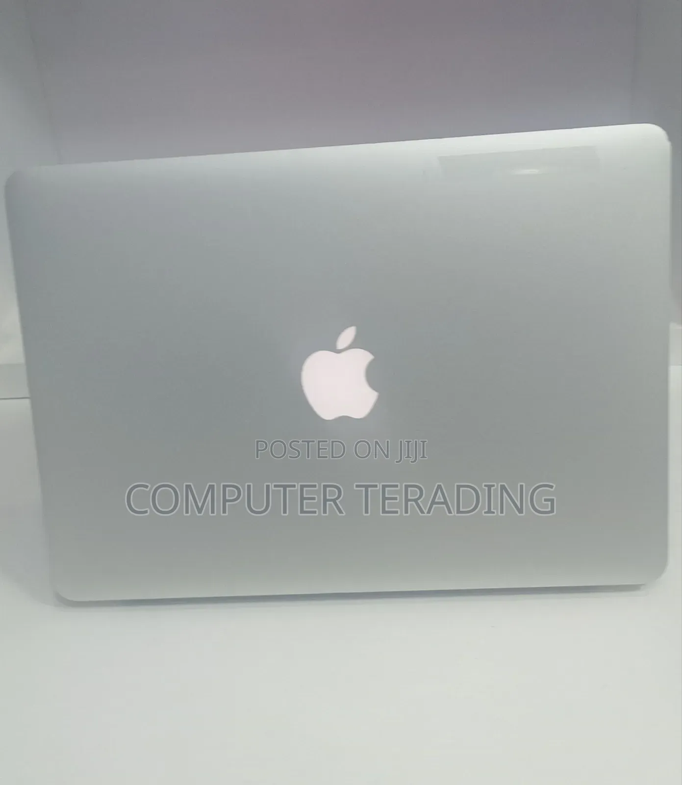 New Laptop Apple MacBook Air 2017 8GB Intel Core i5 SSD 256GB