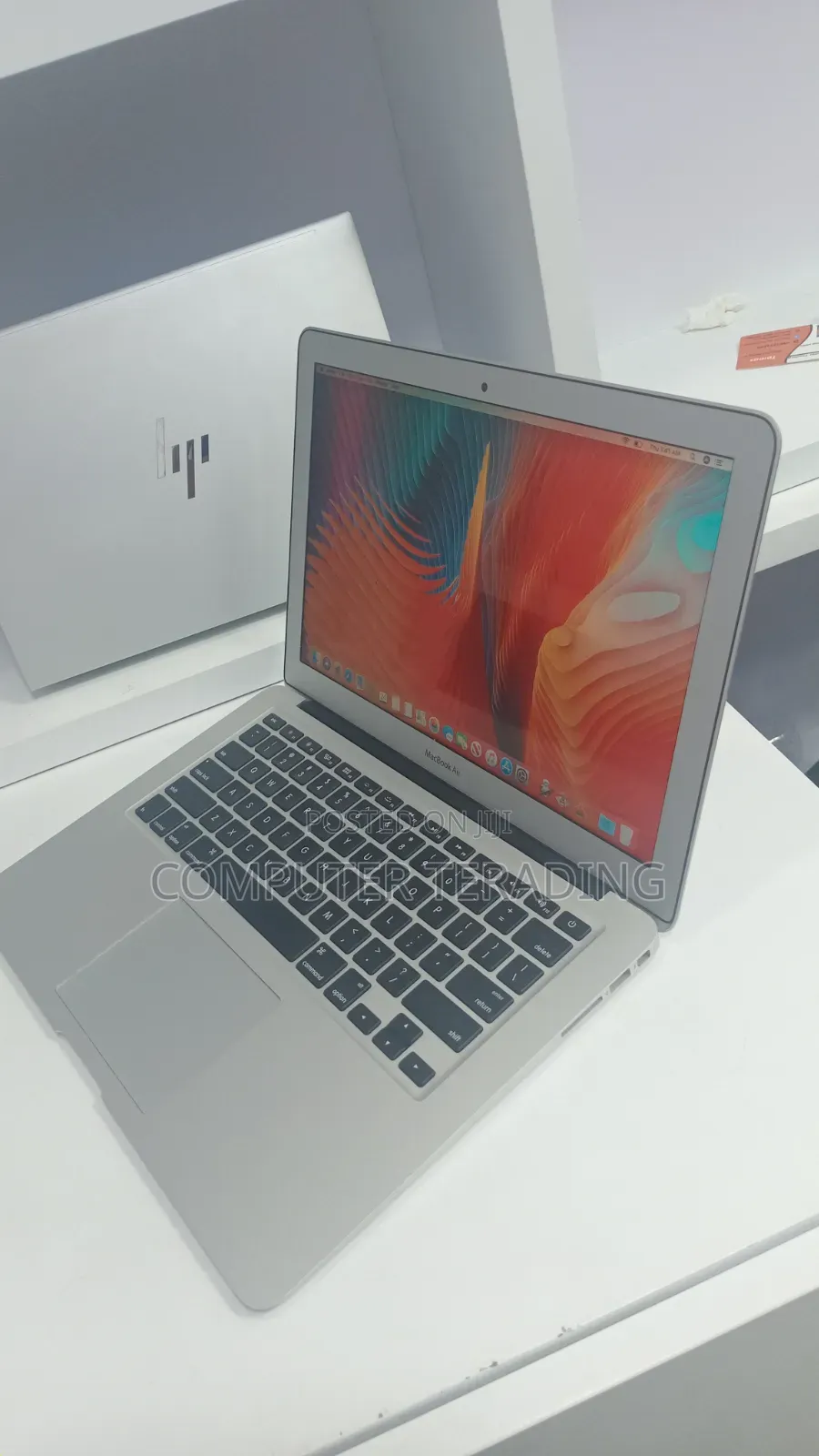New Laptop Apple MacBook Air 2017 8GB Intel Core i5 SSD 256GB
