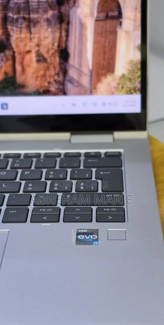 New Laptop HP EliteBook x360 1040 G10 32GB Intel Core i7 SSD 512GB