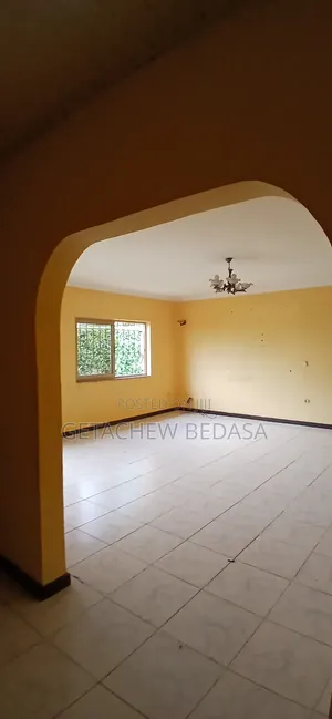 Furnished 5bdrm House in Ropack, Oromia-Finfinne for sale