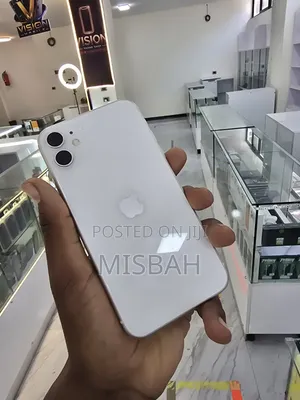 Apple iPhone 11 64 GB Silver