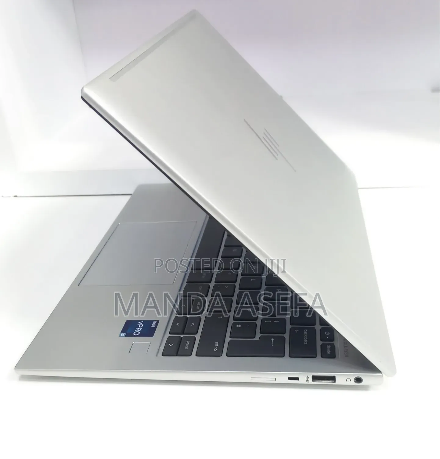 New Laptop HP EliteBook 830 G9 16GB Intel Core i5 SSD 512GB