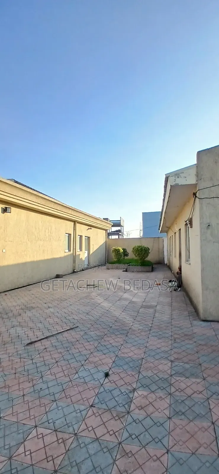 Furnished 5bdrm House in Oromia-Finfinne for sale