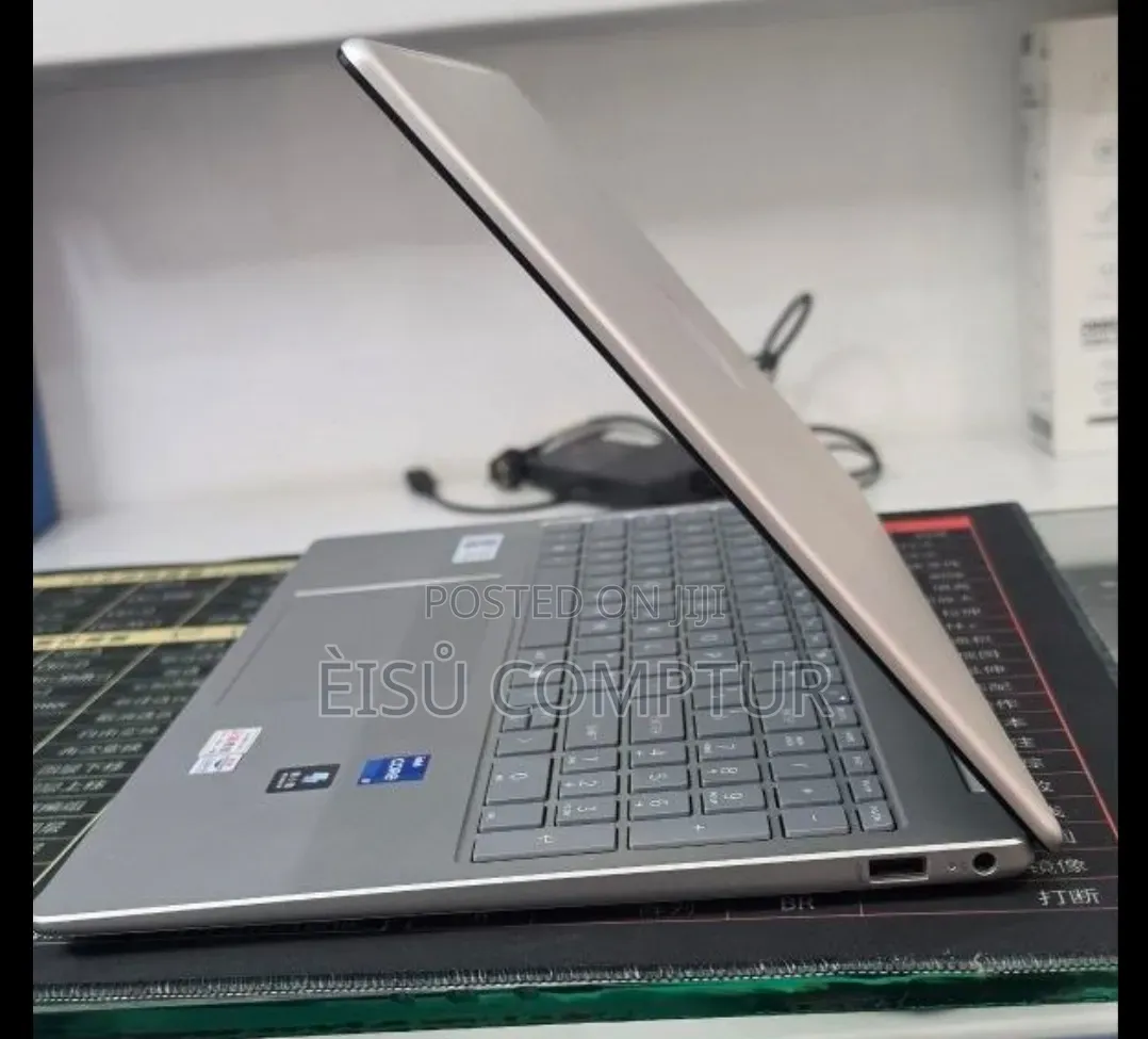 New Laptop HP Stream Notebook 16GB Intel Core i7 SSD 1T