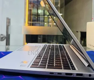 New Laptop HP EliteBook 840 G7 16GB Intel Core i5 SSD 512GB