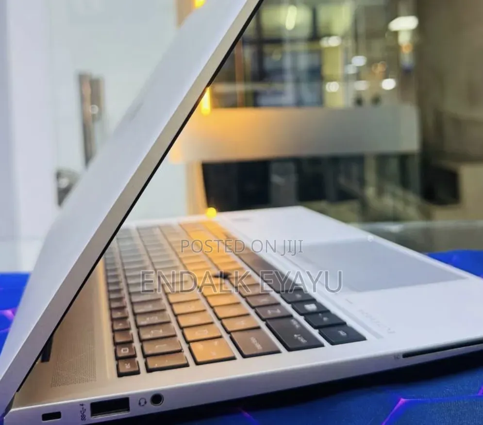New Laptop HP EliteBook 840 G7 16GB Intel Core i5 SSD 512GB