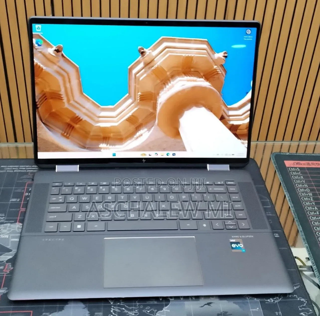 New Laptop HP Spectre X360 16GB Intel Core i7 SSD 512GB