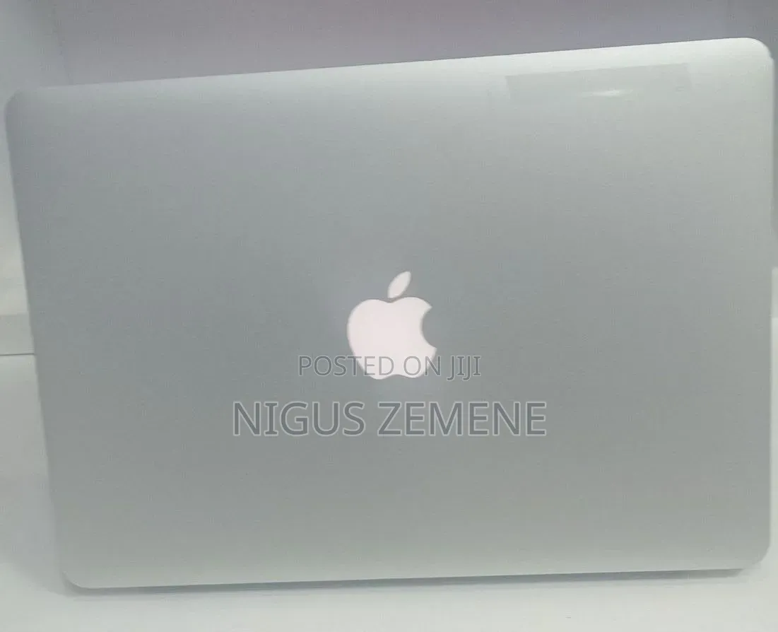 New Laptop Apple MacBook Air 2017 8GB Intel Core i5 SSD 256GB