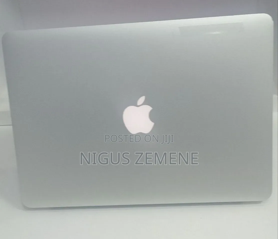 New Laptop Apple MacBook Air 2017 8GB Intel Core i5 SSD 256GB