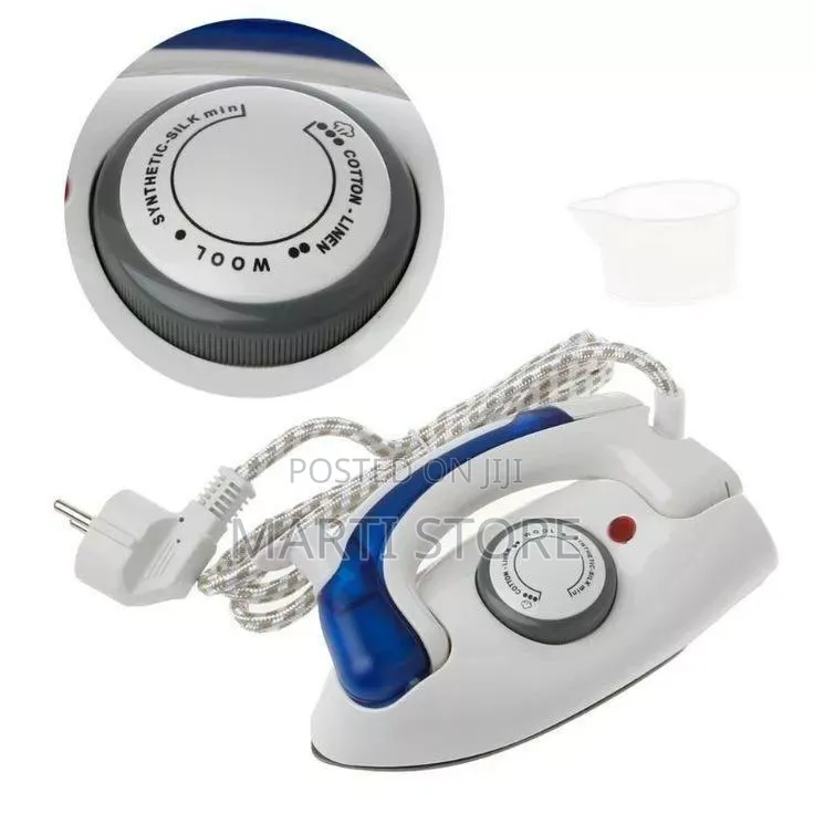Palm Size Steam Iron