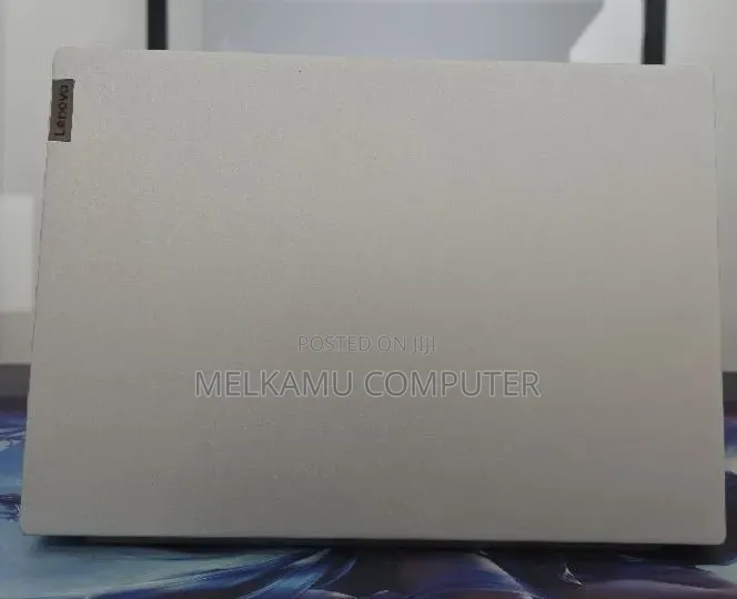 New Laptop Lenovo IdeaPad Flex 14 16GB AMD Ryzen 7 SSD 512GB