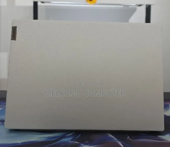 New Laptop Lenovo IdeaPad Flex 14 16GB AMD Ryzen 7 SSD 512GB