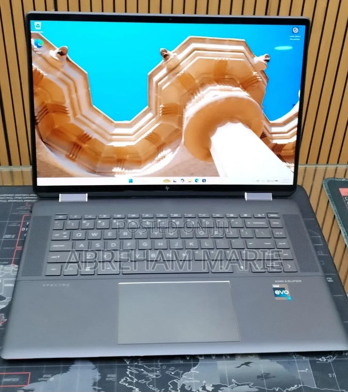New Laptop HP Spectre 16GB Intel Core i7 SSD 512GB