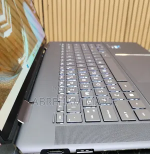 New Laptop HP Spectre 16GB Intel Core i7 SSD 512GB