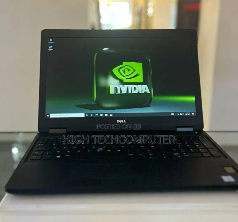 New Laptop Dell Latitude 15 5580 8GB Intel Core i5 SSD 256GB