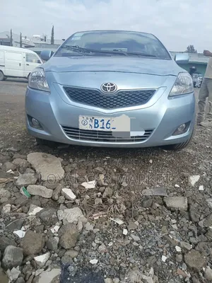 Toyota Yaris 2011 Blue
