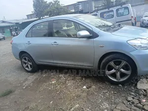 Toyota Yaris 2011 Blue