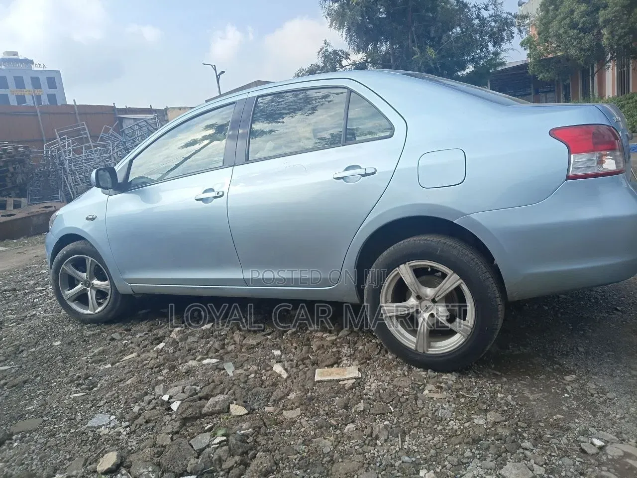 Toyota Yaris 2011 Blue