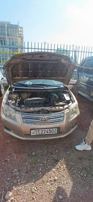 Toyota Corolla 2007 Gold