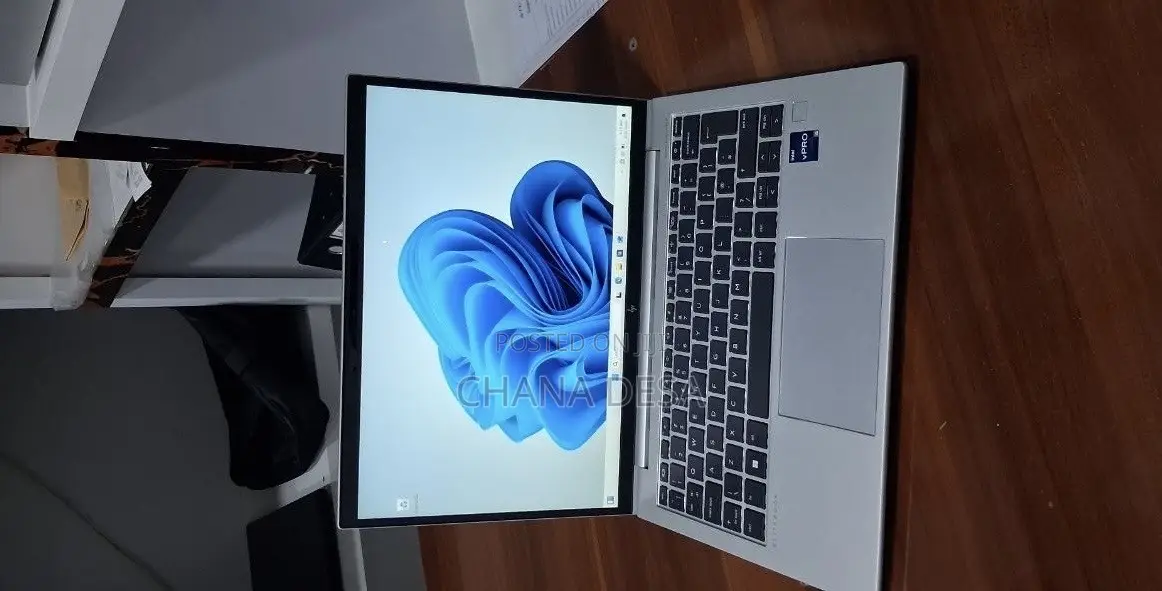 New Laptop HP EliteBook 640 G10 16GB Intel Core i7 SSD 512GB