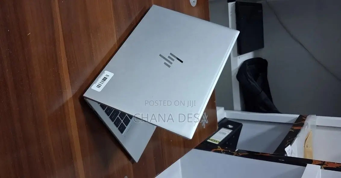 New Laptop HP EliteBook 640 G10 16GB Intel Core i7 SSD 512GB