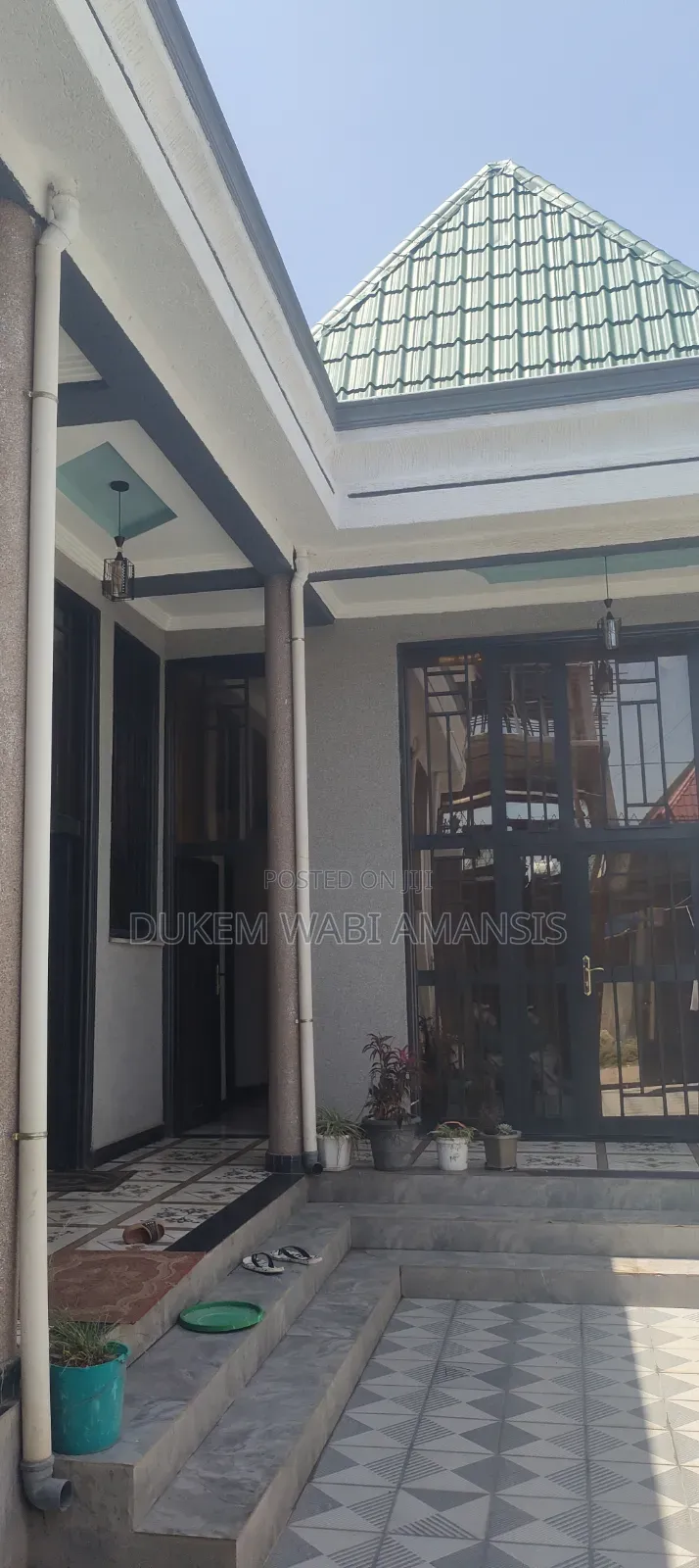 Furnished 8bdrm House in Bishoftu Dukem, East Shewa for sale