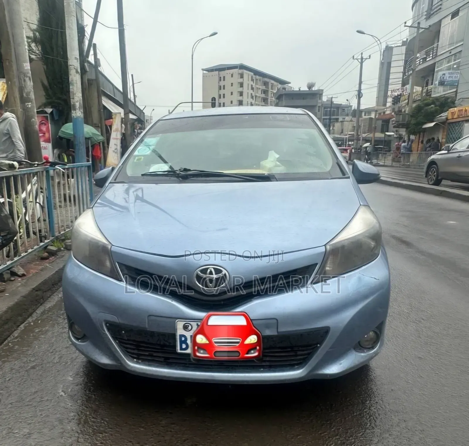 Toyota Yaris 2012 Blue