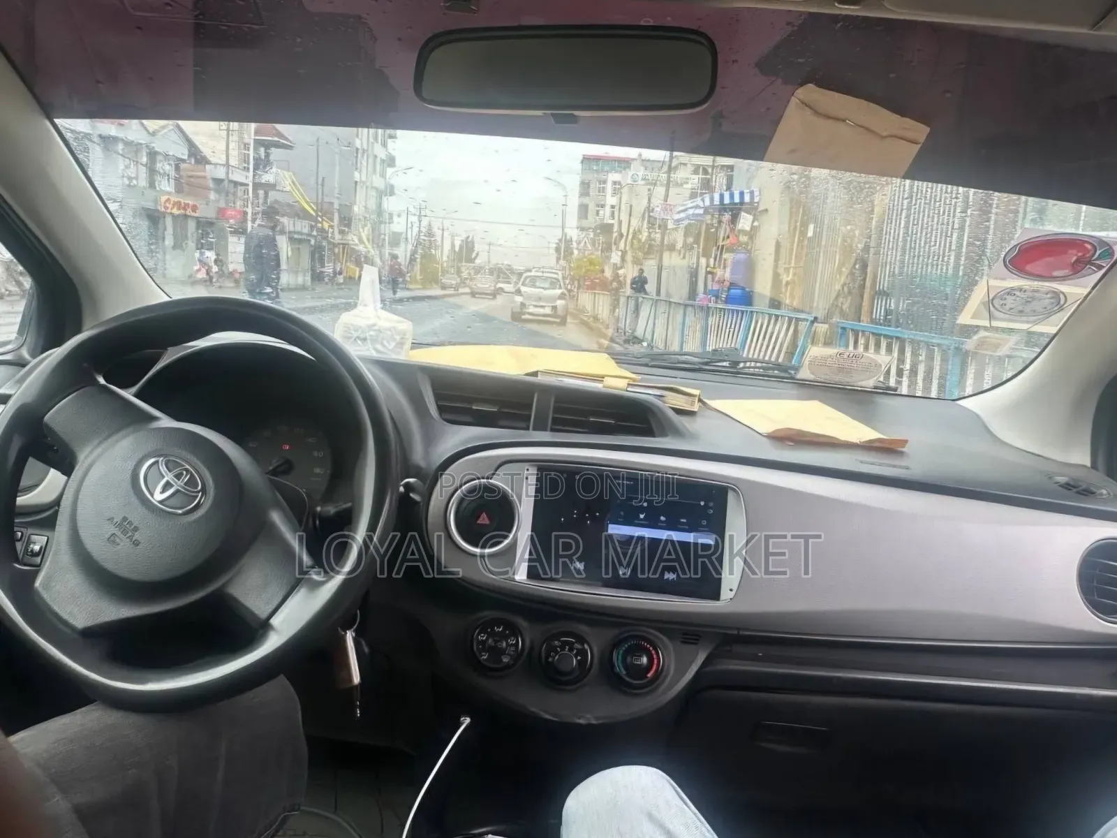 Toyota Yaris 2012 Blue